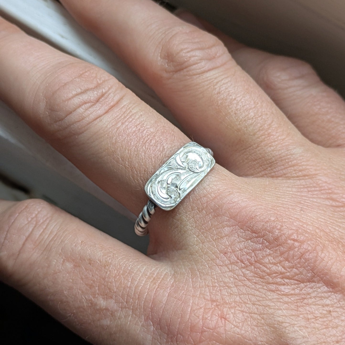 Rope and engraving ring